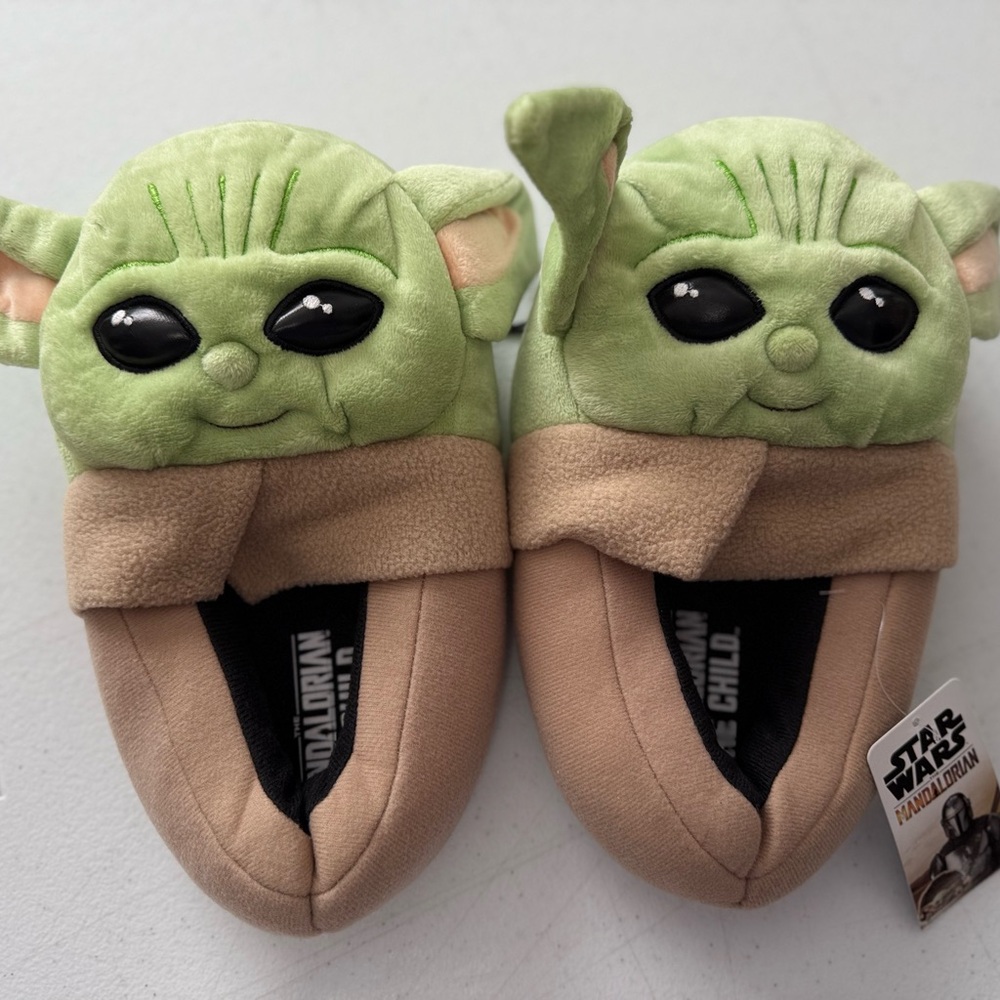 Star Wars Yoda Plush Slippers